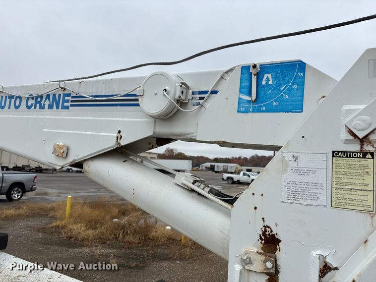 image for item EJ7764 Utility pickup truck bed with crane