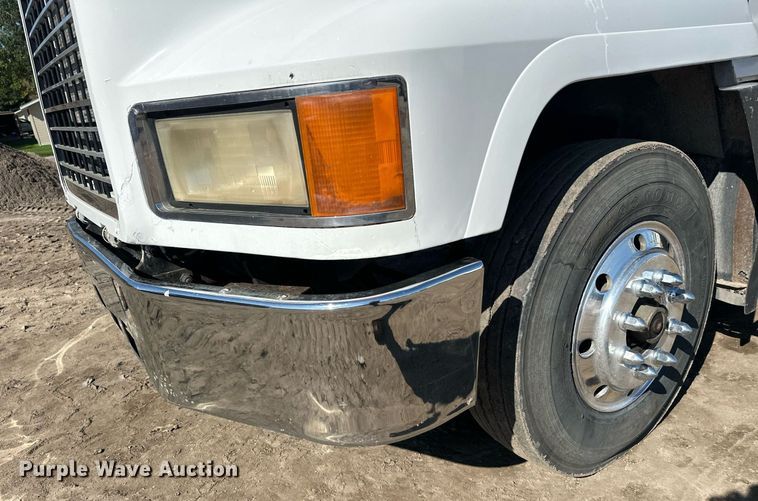 image for item EL0001 1992 Mack CH613 dump truck