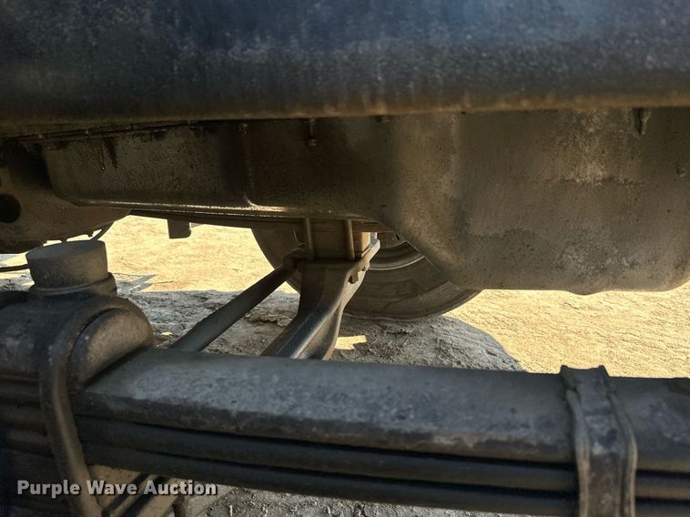 image for item EL0001 1992 Mack CH613 dump truck