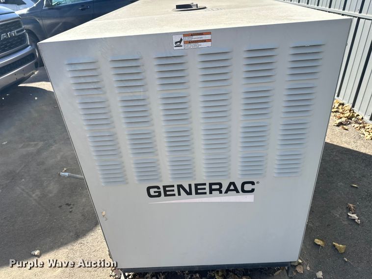 image for item EL0052 2011 Generac  0204842GNAX  generator