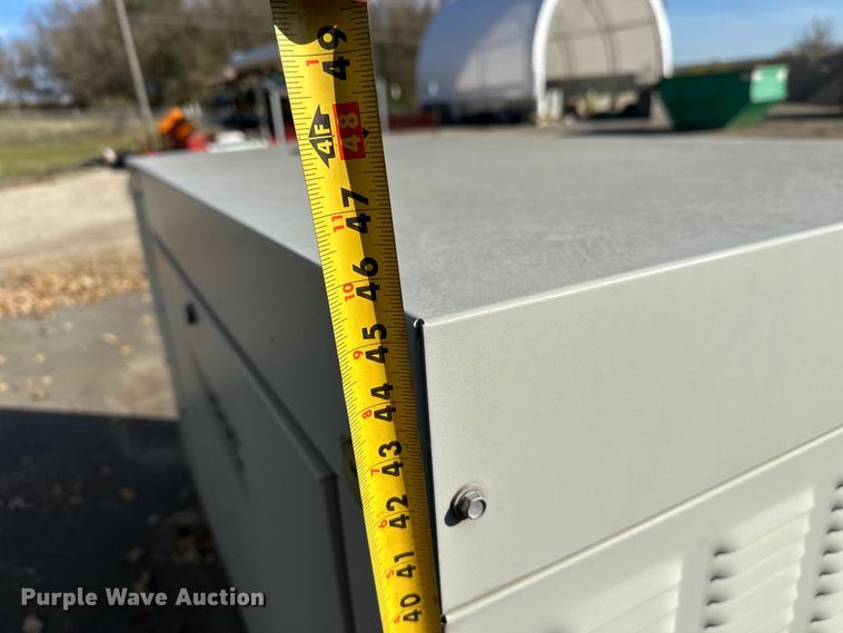 image for item EL0052 2011 Generac  0204842GNAX  generator