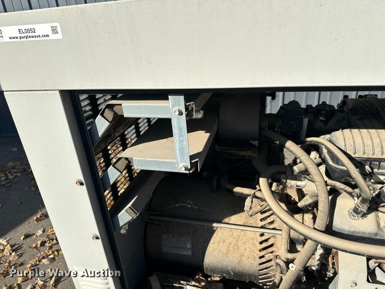 image for item EL0052 2011 Generac  0204842GNAX  generator