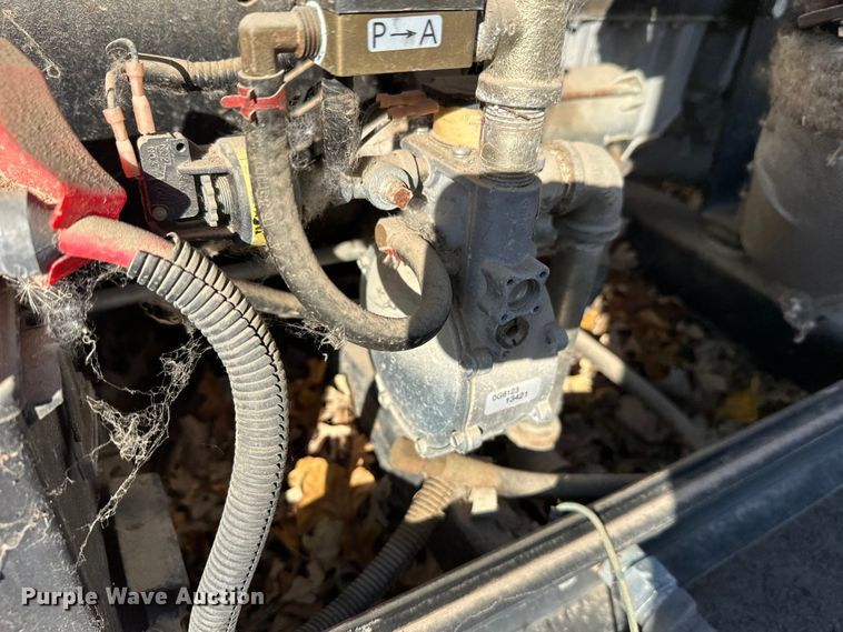 image for item EL0052 2011 Generac  0204842GNAX  generator