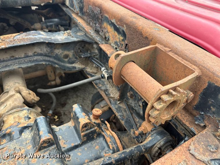 image for item EL0068 1995 Mack RD688S hook lift truck