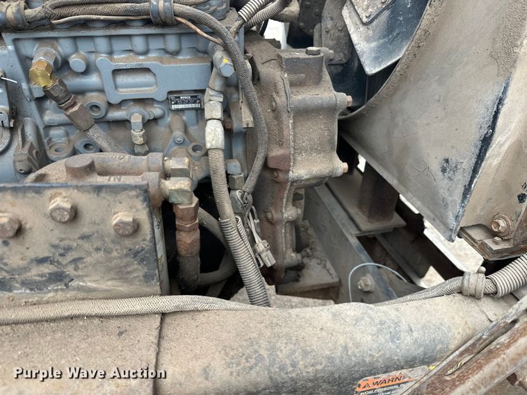 image for item EL0068 1995 Mack RD688S hook lift truck