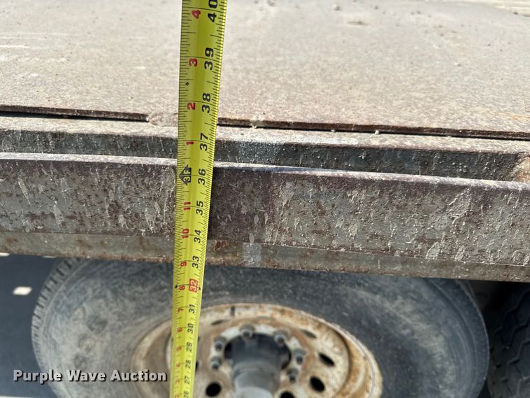 image for item EM2353 2006 Trailerman HHG8255R21 equipment trailer