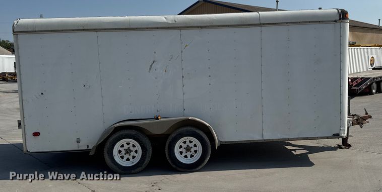 image for item EM2356 2001 United Express Line Inc enclosed cargo trailer
