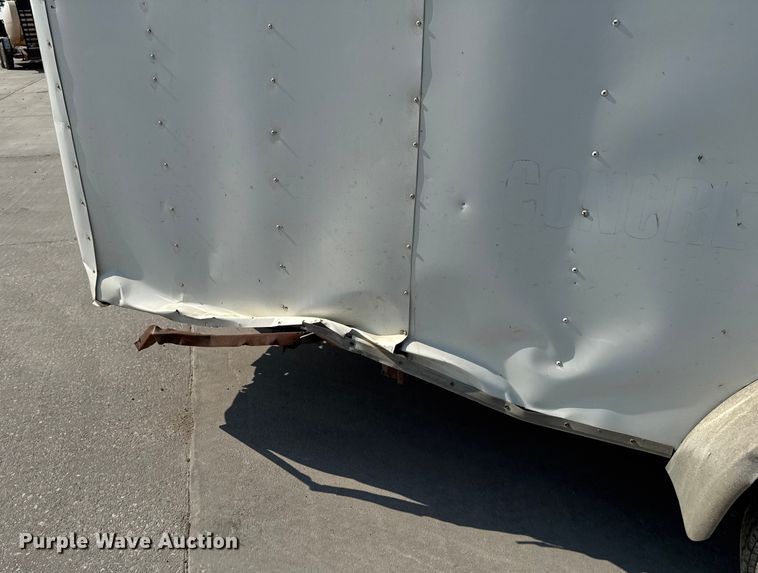 image for item EM2356 2001 United Express Line Inc enclosed cargo trailer