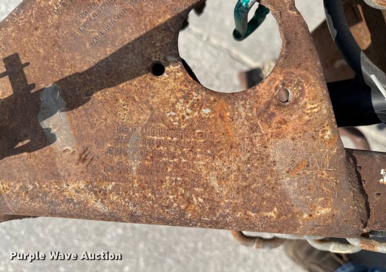 image for item EM2356 2001 United Express Line Inc enclosed cargo trailer