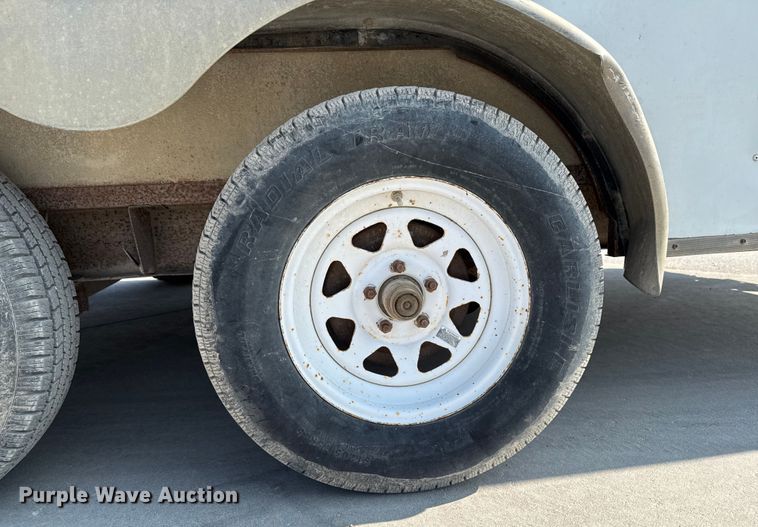 image for item EM2356 2001 United Express Line Inc enclosed cargo trailer