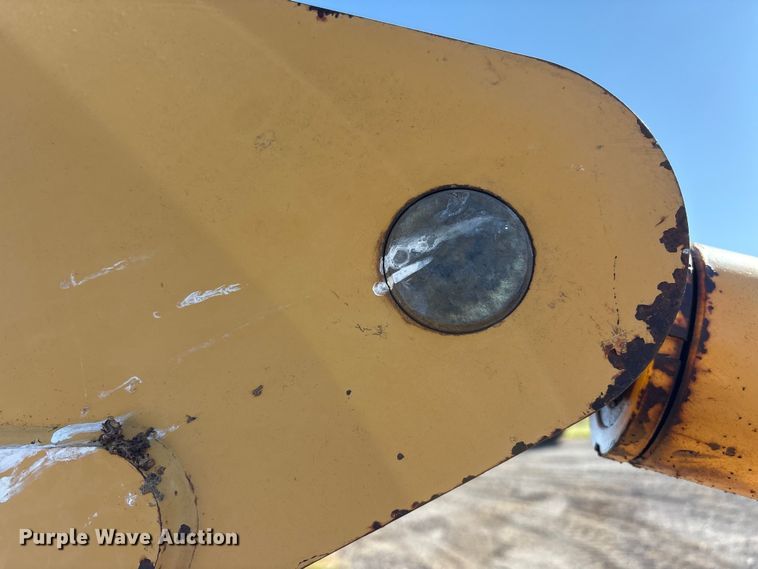 image for item EM6185 1996 John Deere 310D backhoe