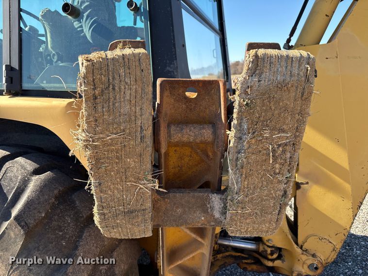 image for item EM6185 1996 John Deere 310D backhoe