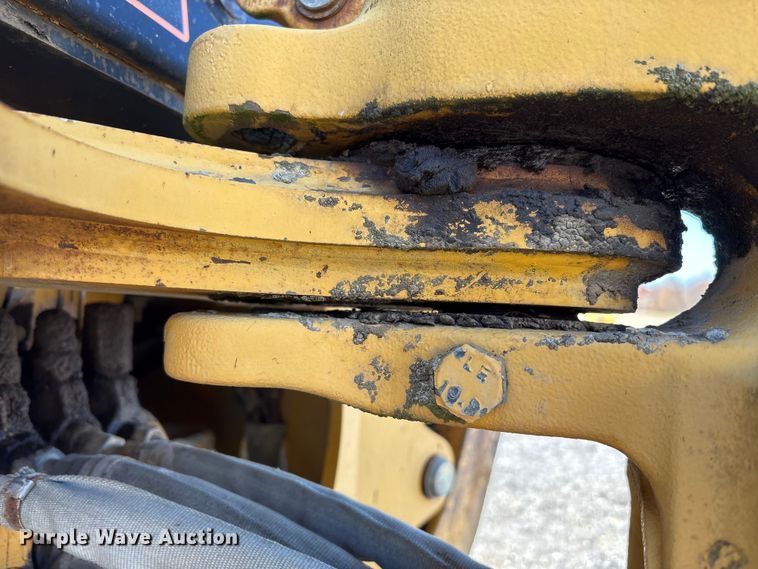 image for item EM6185 1996 John Deere 310D backhoe