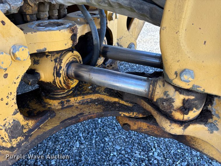 image for item EM6185 1996 John Deere 310D backhoe