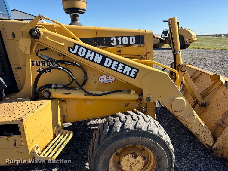 image for item EM6185 1996 John Deere 310D backhoe