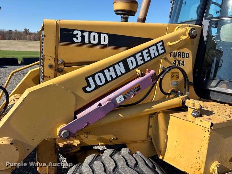 image for item EM6185 1996 John Deere 310D backhoe