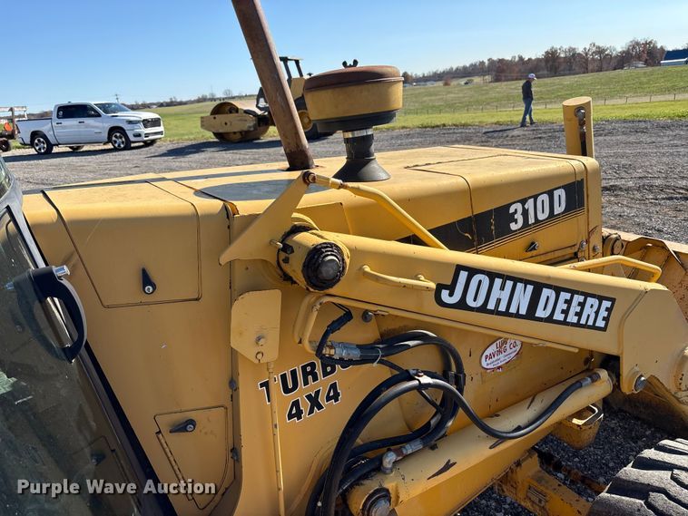 image for item EM6185 1996 John Deere 310D backhoe