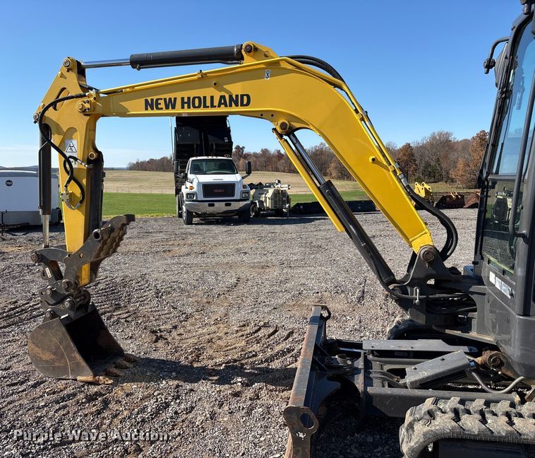 image for item EM6188 2019 New Holland E37C mini excavator