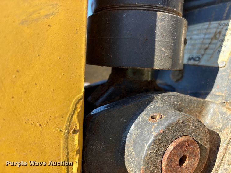 image for item EM6188 2019 New Holland E37C mini excavator