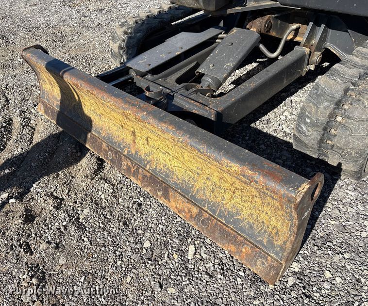 image for item EM6188 2019 New Holland E37C mini excavator