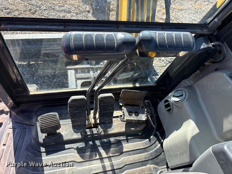 image for item EM6188 2019 New Holland E37C mini excavator