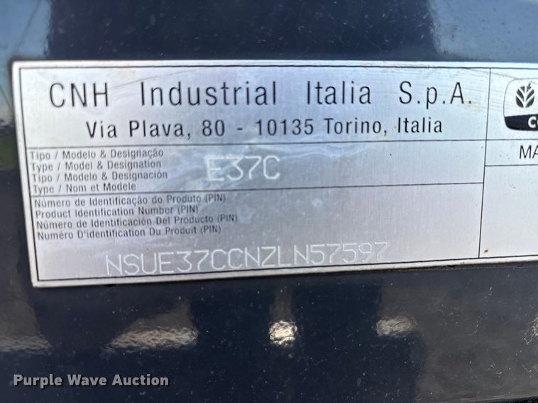 image for item EM6188 2019 New Holland E37C mini excavator