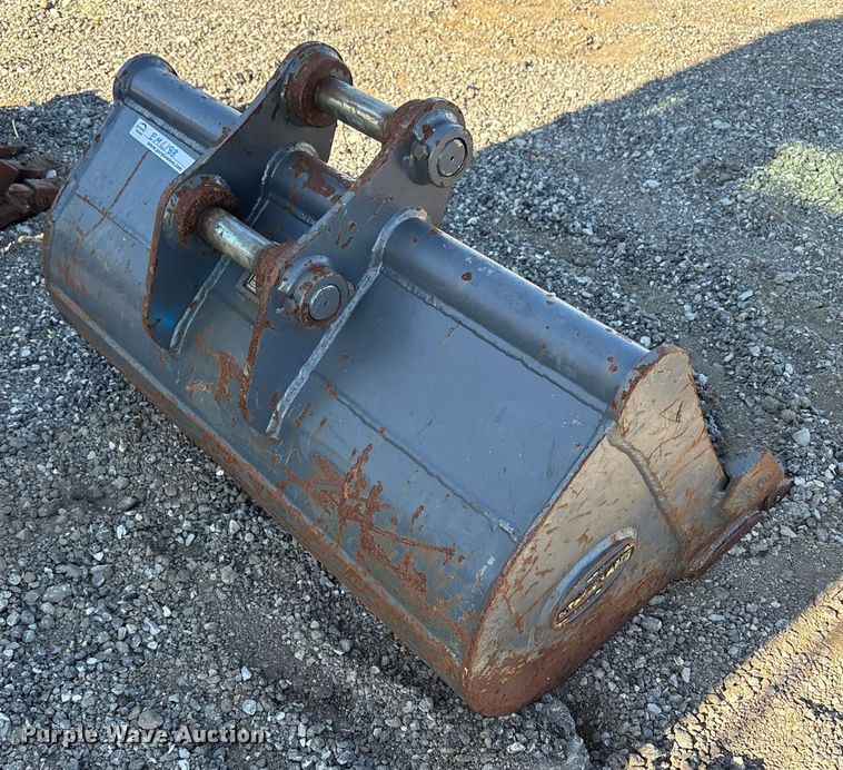 image for item EM6188 2019 New Holland E37C mini excavator