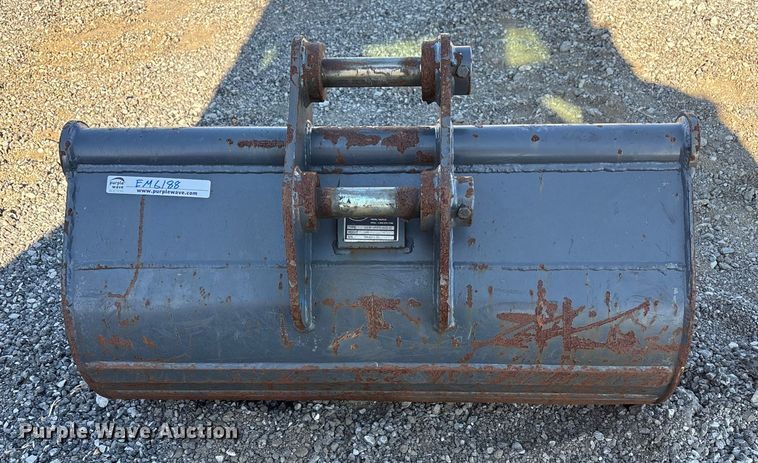 image for item EM6188 2019 New Holland E37C mini excavator