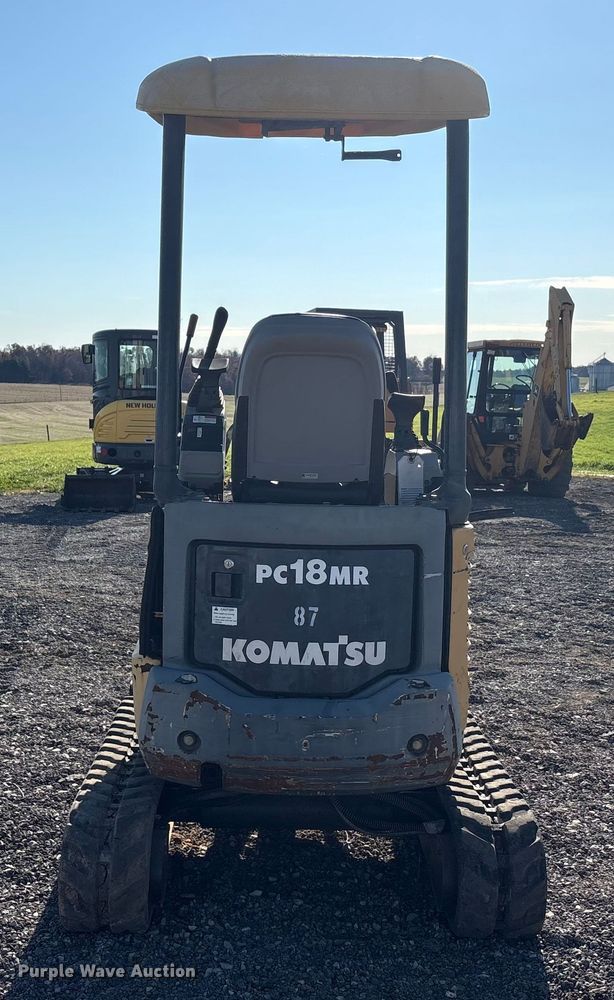 image for item EM6189 2008 Komatsu PC18MR-2 mini excavator