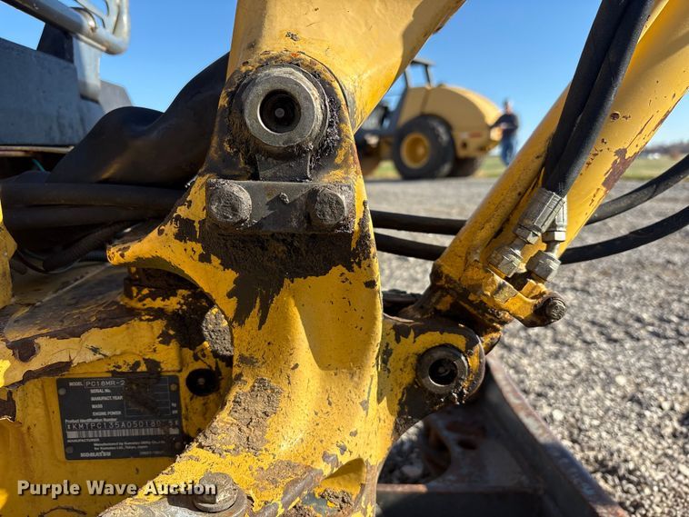 image for item EM6189 2008 Komatsu PC18MR-2 mini excavator