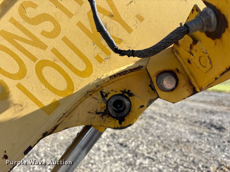 image for item EM6189 2008 Komatsu PC18MR-2 mini excavator