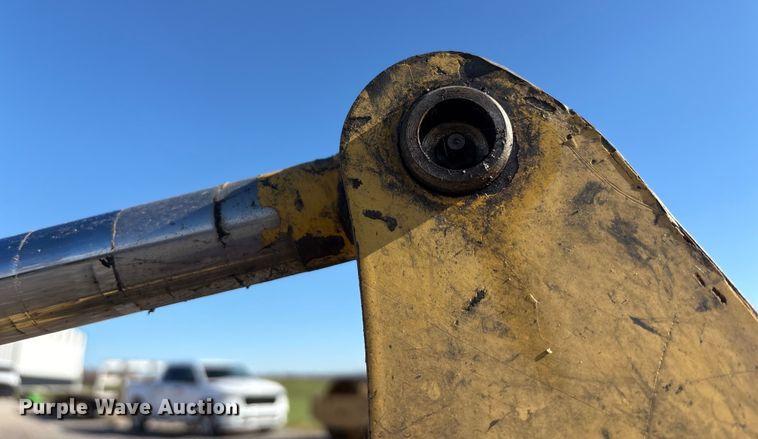 image for item EM6189 2008 Komatsu PC18MR-2 mini excavator