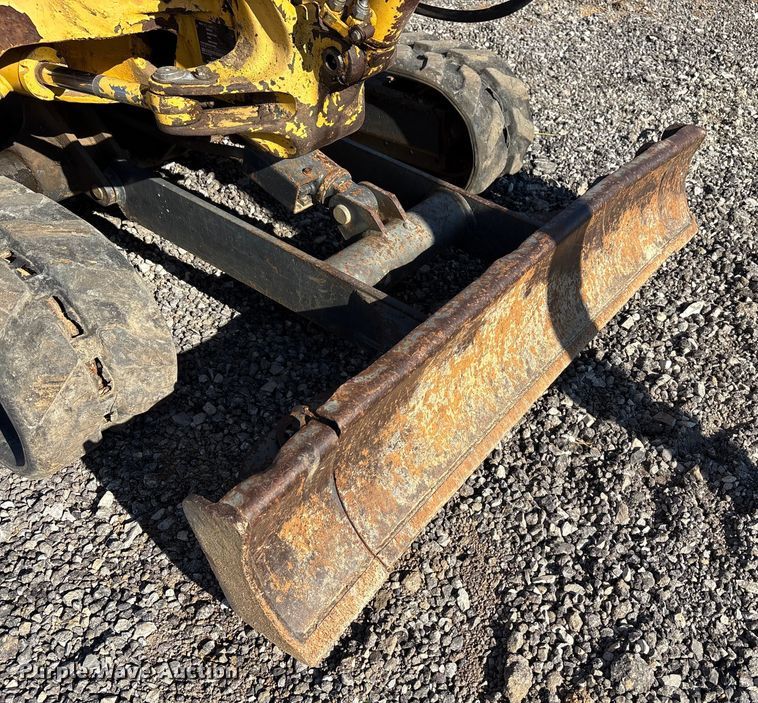 image for item EM6189 2008 Komatsu PC18MR-2 mini excavator