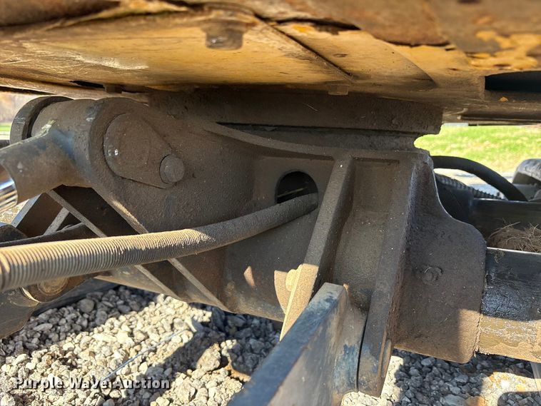 image for item EM6189 2008 Komatsu PC18MR-2 mini excavator