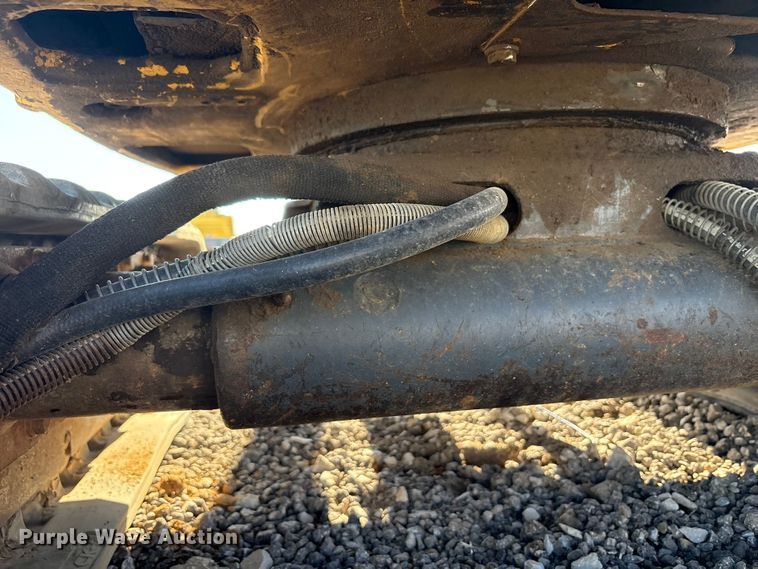 image for item EM6189 2008 Komatsu PC18MR-2 mini excavator