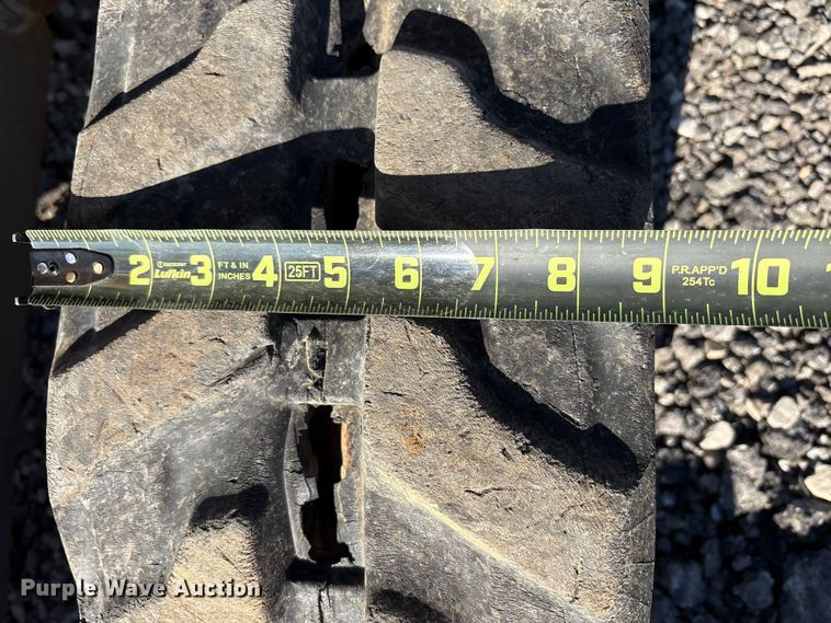 image for item EM6189 2008 Komatsu PC18MR-2 mini excavator