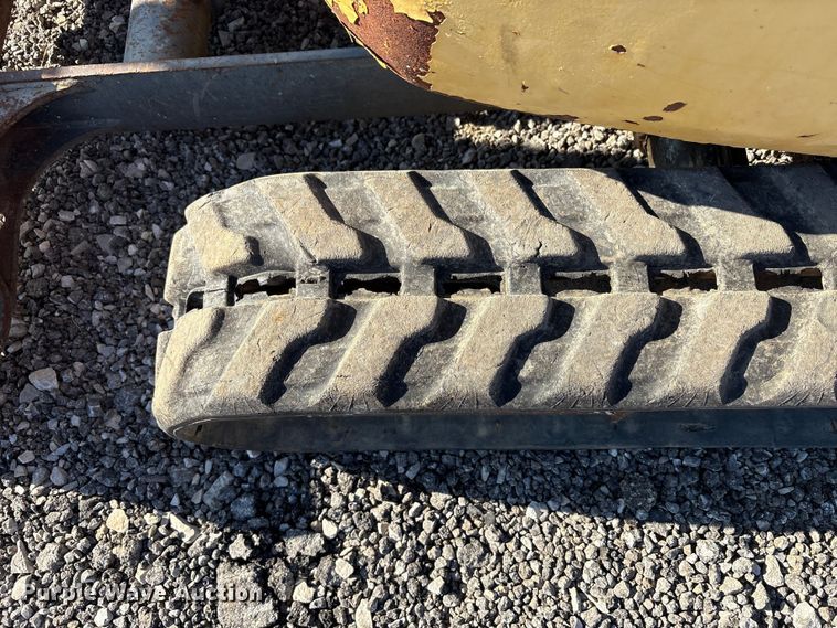 image for item EM6189 2008 Komatsu PC18MR-2 mini excavator