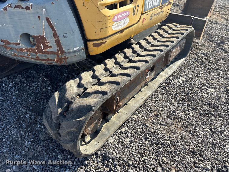 image for item EM6189 2008 Komatsu PC18MR-2 mini excavator