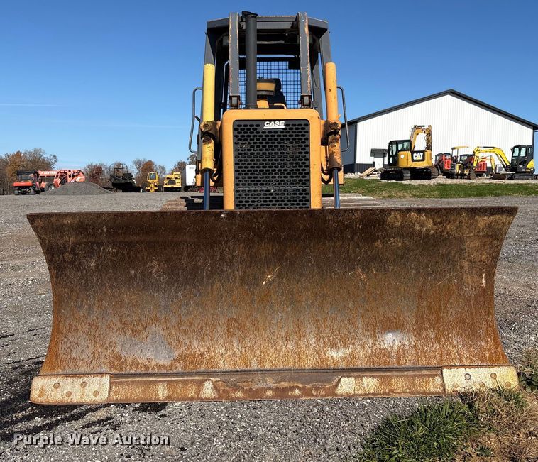 image for item EM6190 2001 Case 1150H dozer