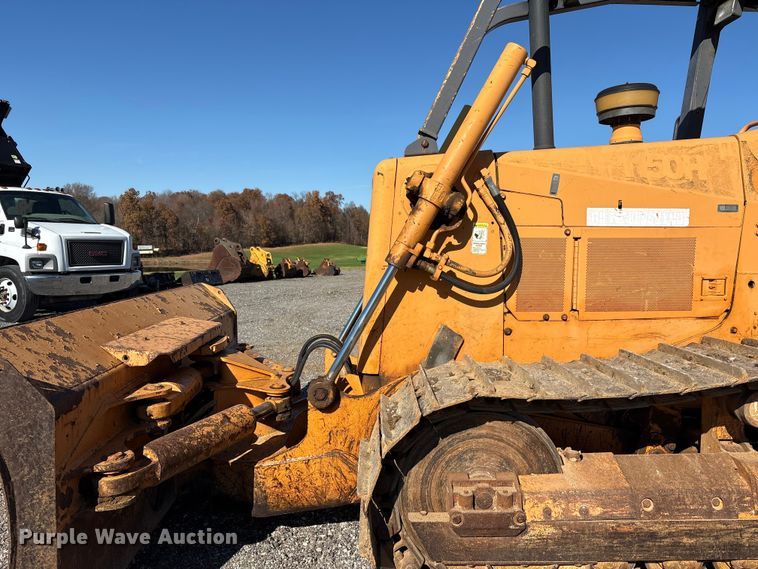 image for item EM6190 2001 Case 1150H dozer
