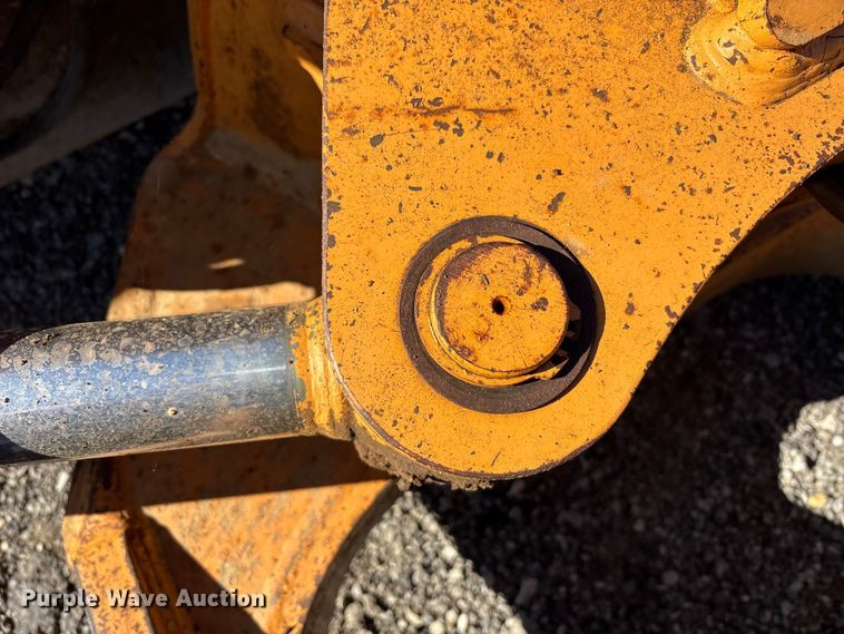 image for item EM6190 2001 Case 1150H dozer