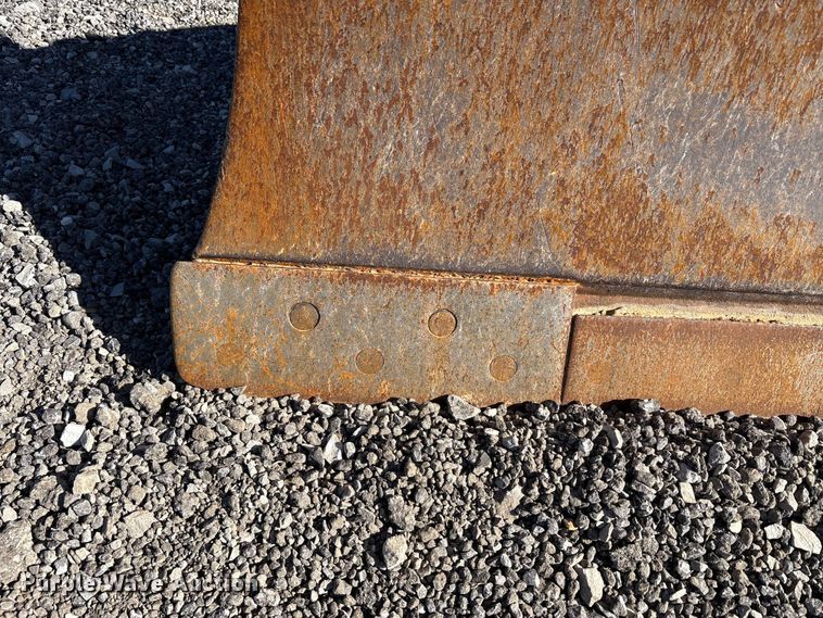 image for item EM6190 2001 Case 1150H dozer