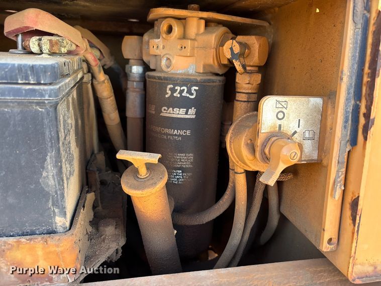 image for item EM6190 2001 Case 1150H dozer