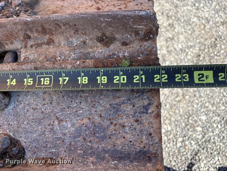 image for item EM6190 2001 Case 1150H dozer