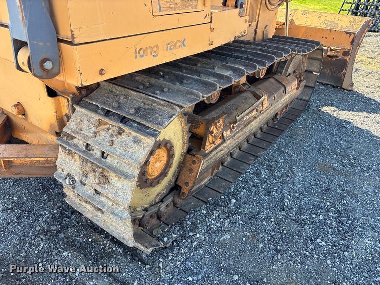 image for item EM6190 2001 Case 1150H dozer