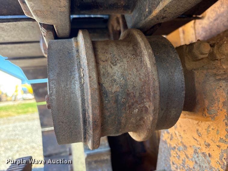 image for item EM6190 2001 Case 1150H dozer