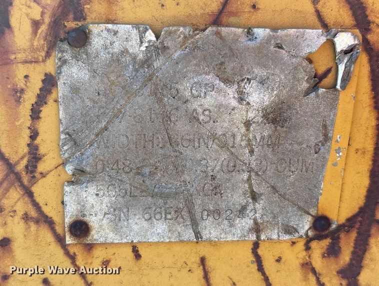 image for item EM6191 (2) Caterpillar excavator buckets