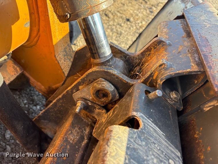 image for item EM6192 2014 Case TV380 tracked skid steer loader