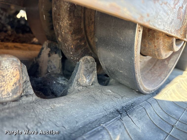 image for item EM6192 2014 Case TV380 tracked skid steer loader