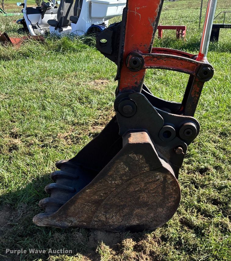 image for item EN5706 2006 Kubota U45 mini excavator